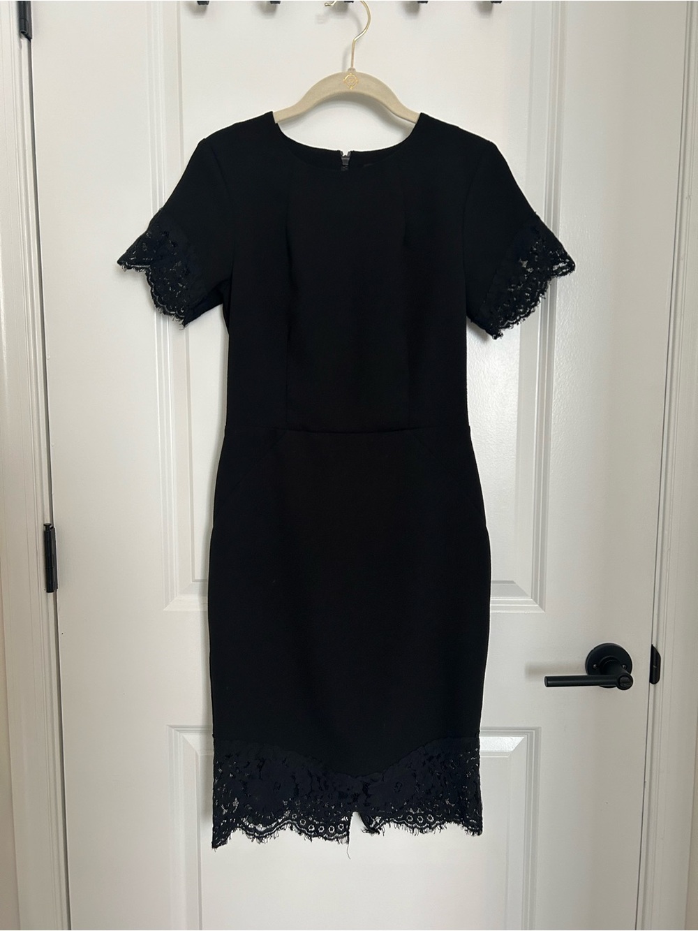 H&M Black Lace Trim Short Sleeve Midi Dress Size 6